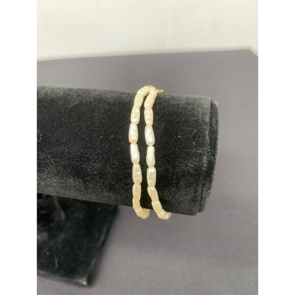 Trifari Womans Rice Pearl Duel 7" Bracelet Jewerly - Picture 2 of 5